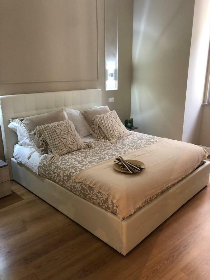 Pantheon Luxury Rom