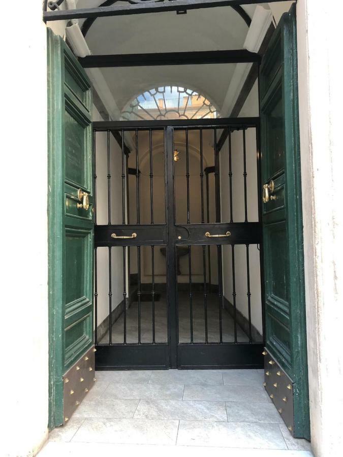 Pantheon Luxury Lejlighed